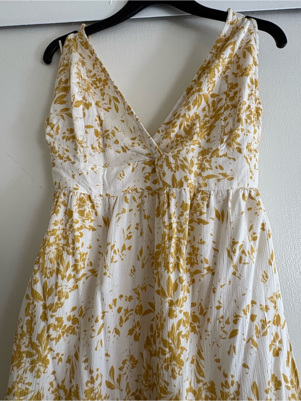 White & Mustard Floral V-Neck Summer Dress O’Neil